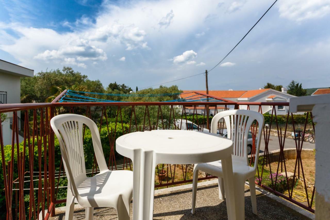 Apartman Jezevac Krk Town Buitenkant foto