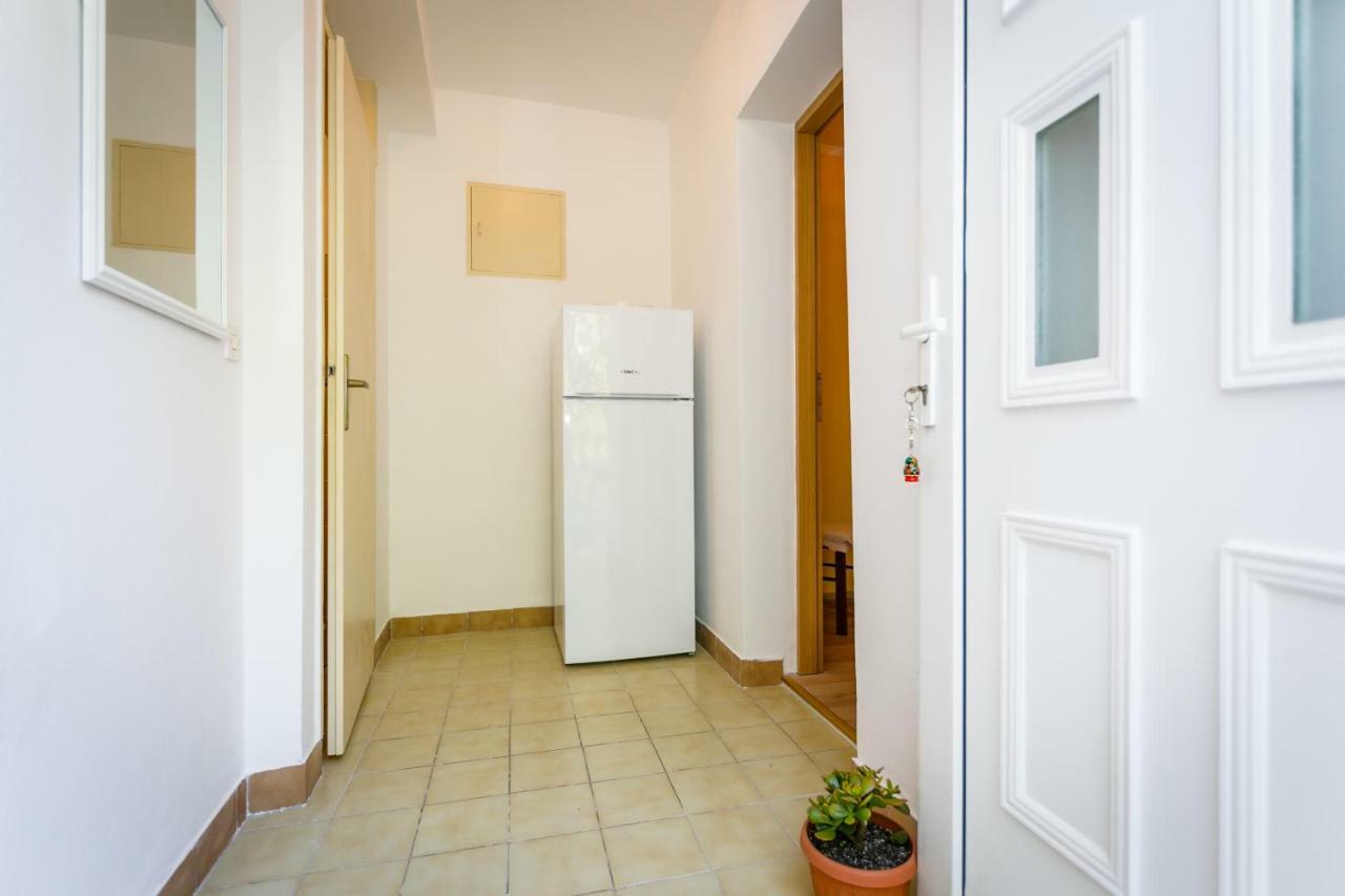 Apartman Jezevac Krk Town Buitenkant foto