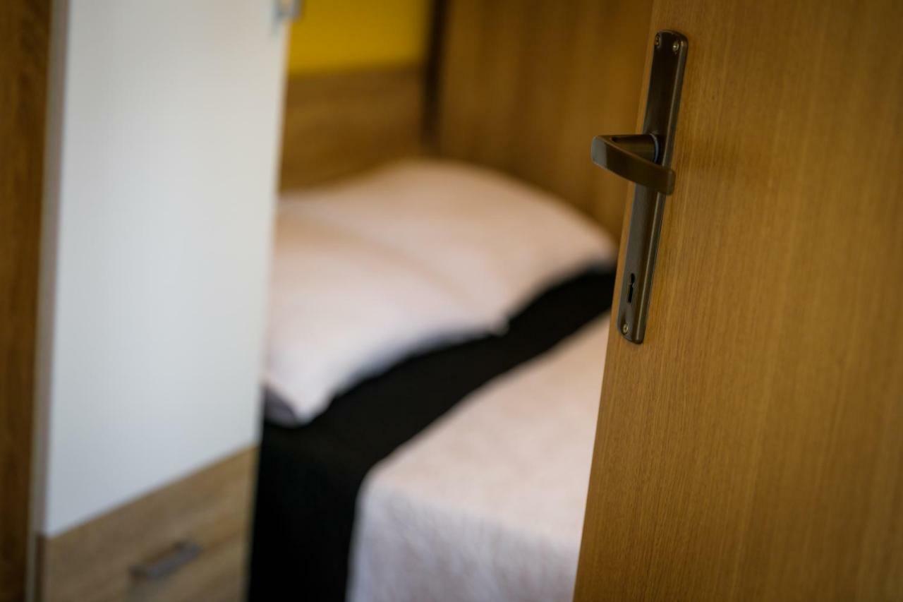 Apartman Jezevac Krk Town Buitenkant foto