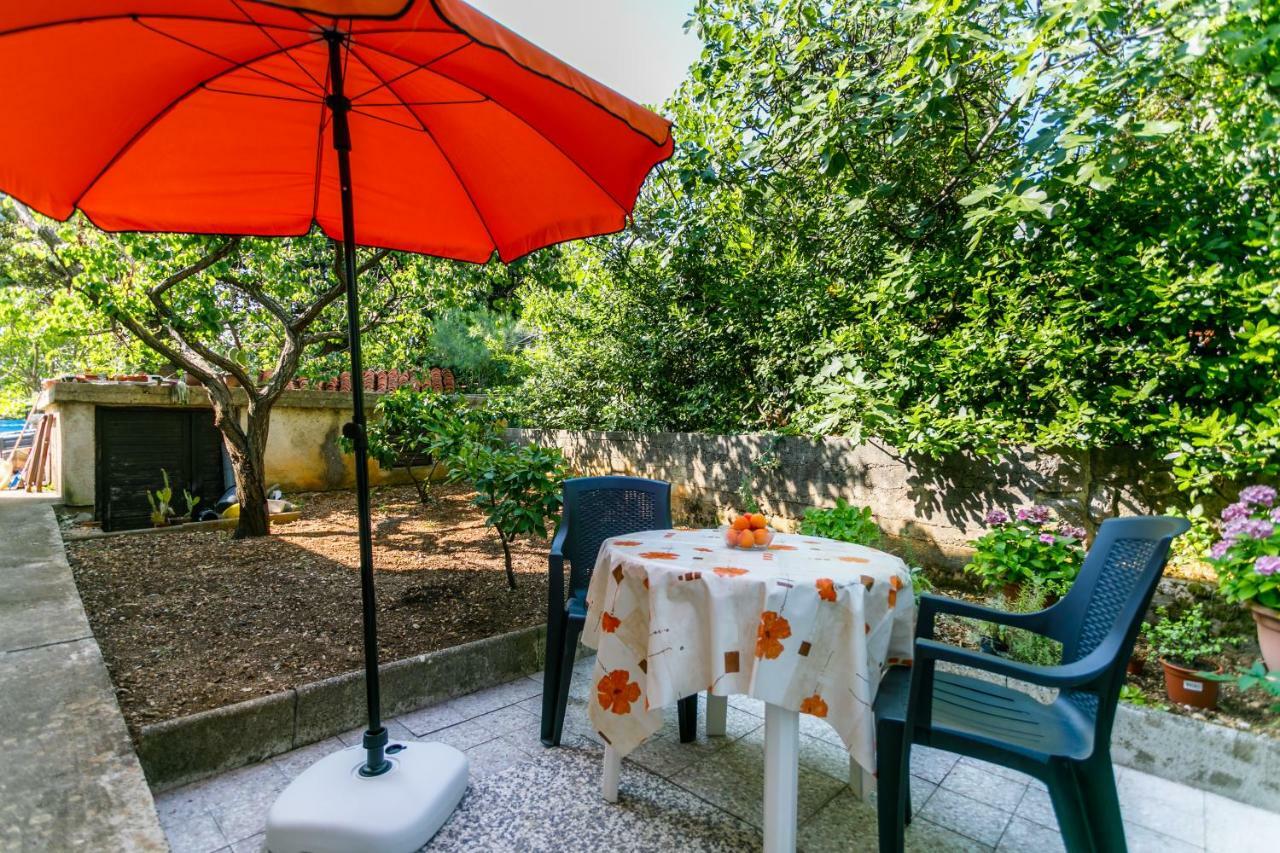 Apartman Jezevac Krk Town Buitenkant foto